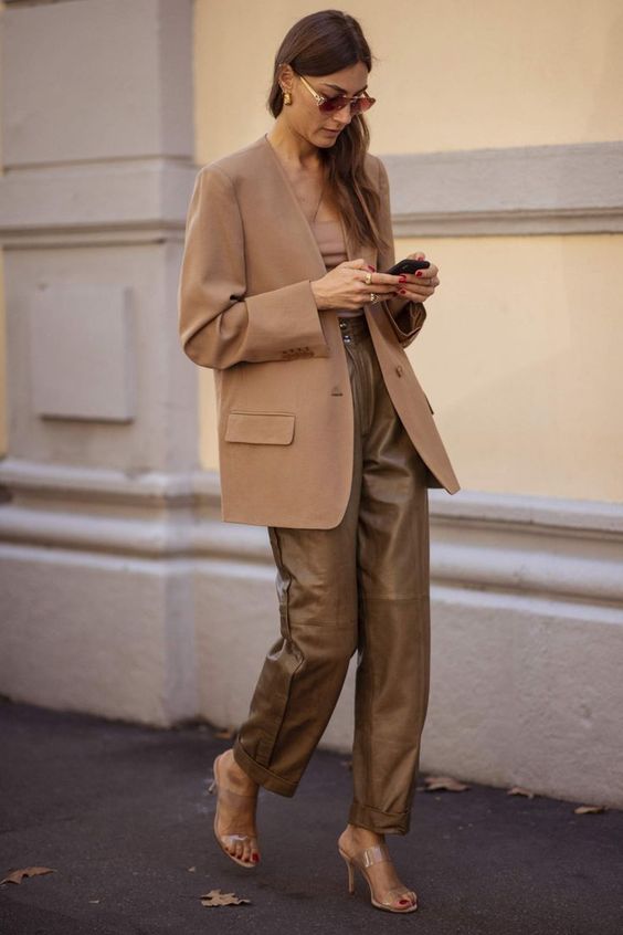 THE MOCHA FAUX LEATHER PANTS – THE STYLE UNION